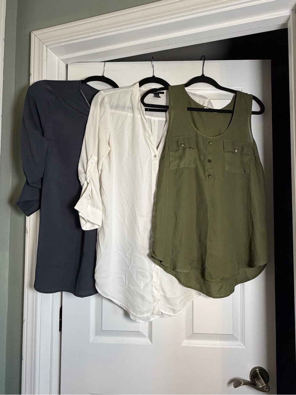 Women’s Blouse Bundle Forever 21 Calvin Klein Charlotte Russe Sizes M L